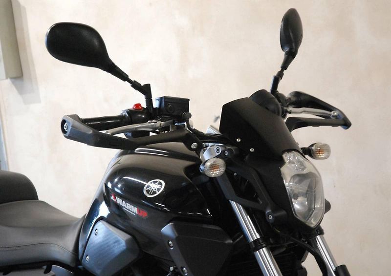 Yamaha MT-03 (2007) hezký stav - fotka 6 z 19