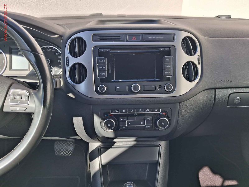Volkswagen Tiguan (2013) 2.0 TDi 4x4, Life, DSG, bixen - fotka 12 z 19