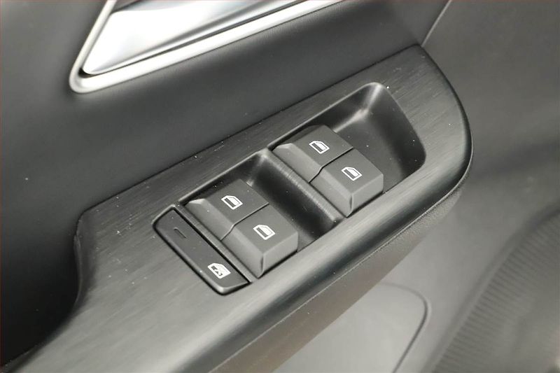 MG ZS (2025) 1.5 i, Elegance - fotka 16 z 16