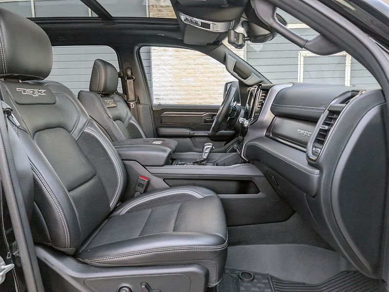 Dodge RAM 1500 TRX, Equipment Level 2 - fotka 13 z 32