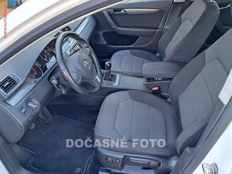 Volkswagen Passat (2014) 2.0 TDI - fotka 3 z 3