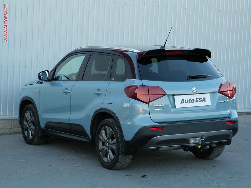 Suzuki Vitara (2019) 1.4i, 2.maj,ČR, AC, TZ, park - fotka 6 z 23