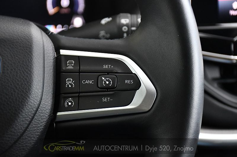 Jeep Compass 1.5l GSE T4 48V e-Hybrid - fotka 30 z 52