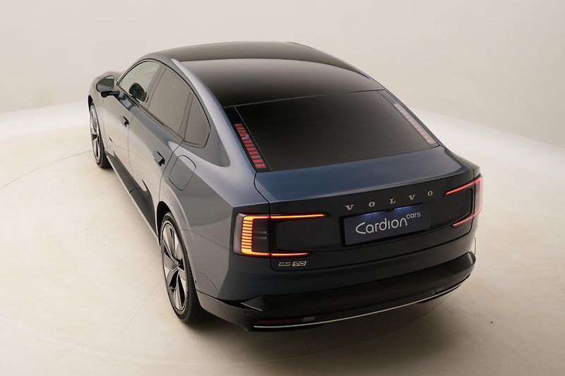 Volvo ES90 (2026) PURE ELECTRIC EXT.SINGLE ULTRA - fotka 17 z 75