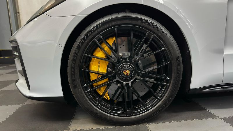 Porsche Panamera GTS / ZÁRUKA / TOP VÝBAVA  - fotka 14 z 64