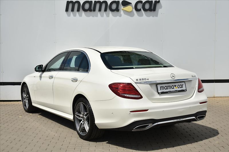 Mercedes-Benz Třídy E 220D 4MATIC AMG NAVI ČR - fotka 5 z 34