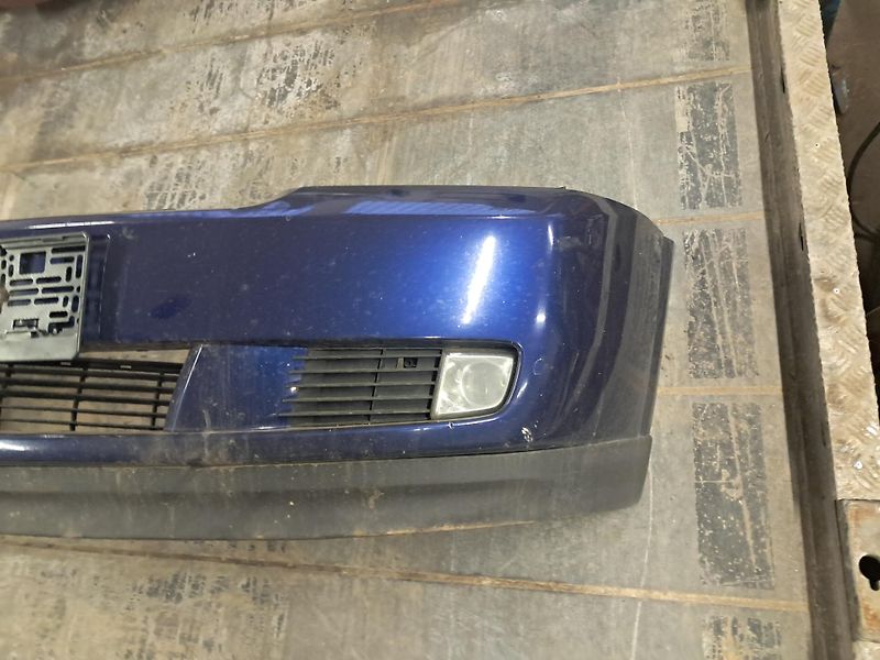 Opel Vectra (2004) C přední nárazník  - fotka 3 z 6