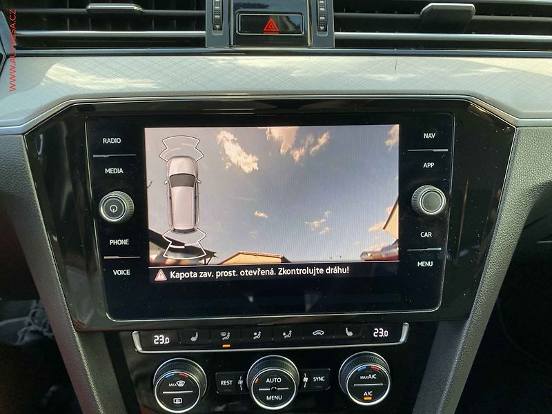 Volkswagen Passat (2019) 2.0 TDi, Business, DSG, LED - fotka 18 z 19