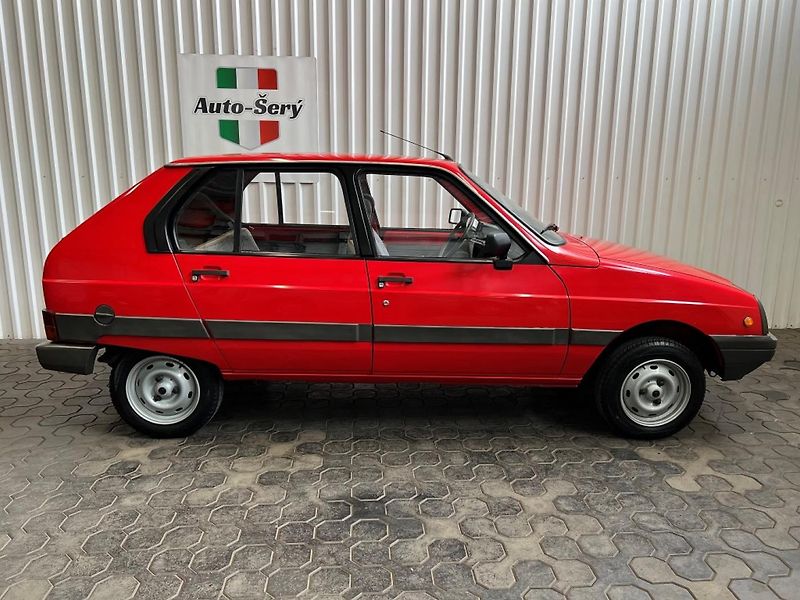 Citroën Visa Veterán - fotka 9 z 32