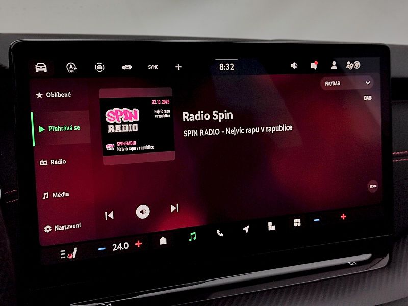 Škoda Octavia (2025) combi RS 2,0 Tsi 195 Kw DSG - fotka 25 z 44