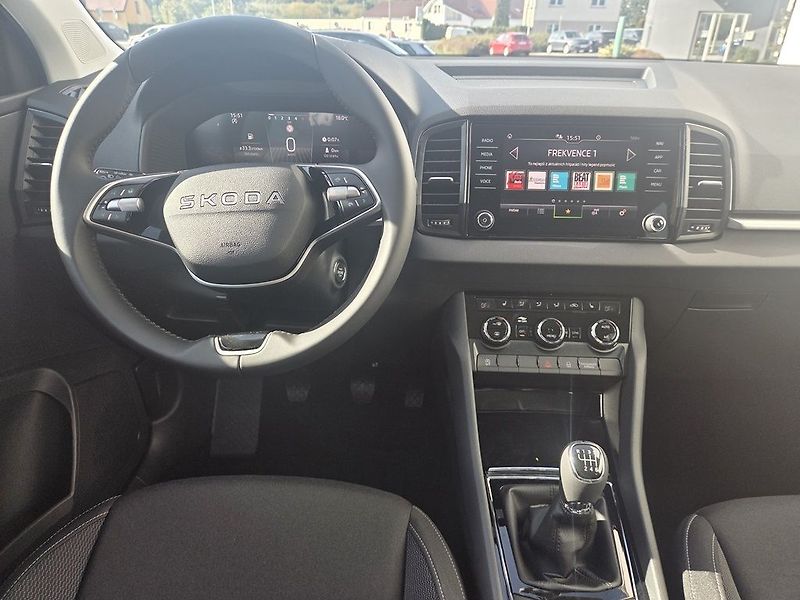 Škoda Karoq Selection 1,5TSI 110kW - fotka 10 z 13