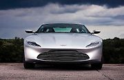 Aston Martin DB10.