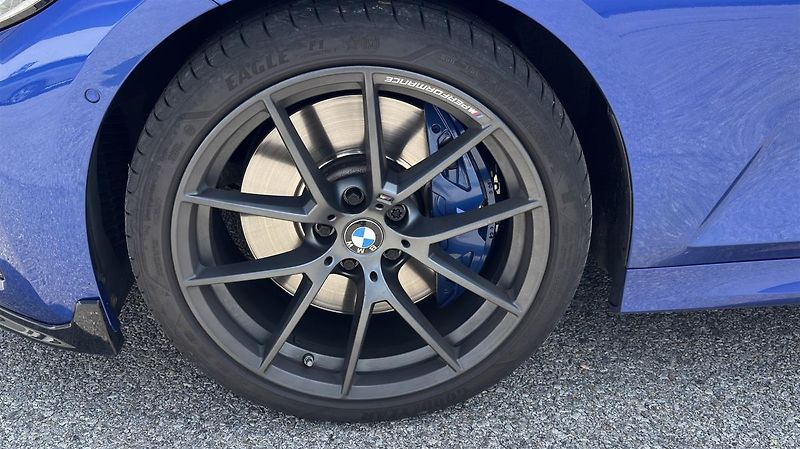 BMW Řada 3 M340i xDrive - fotka 4 z 17