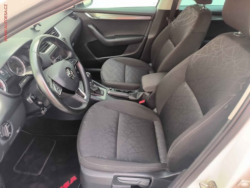Škoda Octavia (2019) 2.0TDI, DSG, navi, LED - fotka 9 z 25