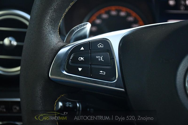 Mercedes-Benz Třídy C AMG C 63 S 4M KERAMIKY PANOR.  - fotka 24 z 47