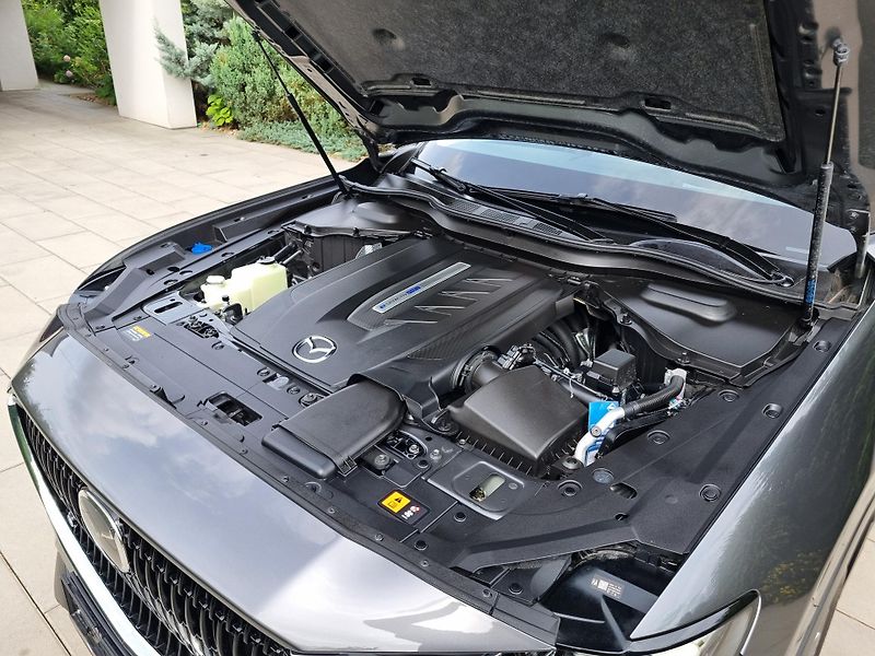 Mazda CX-60 (2022) 2.5 PHEV,EXCLUSIVE LINE,MATRIX - fotka 32 z 42