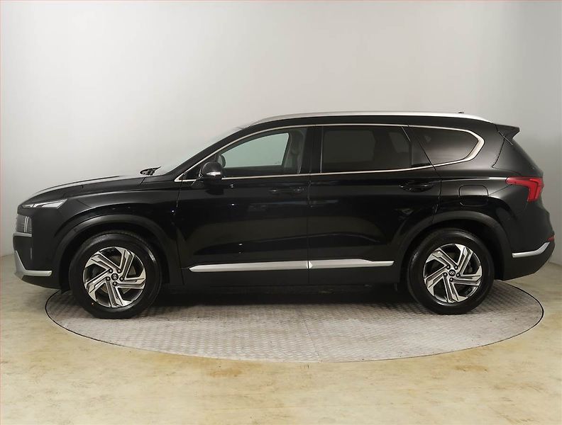 Hyundai Santa Fe (2021) 2.2 CRDi - fotka 3 z 32