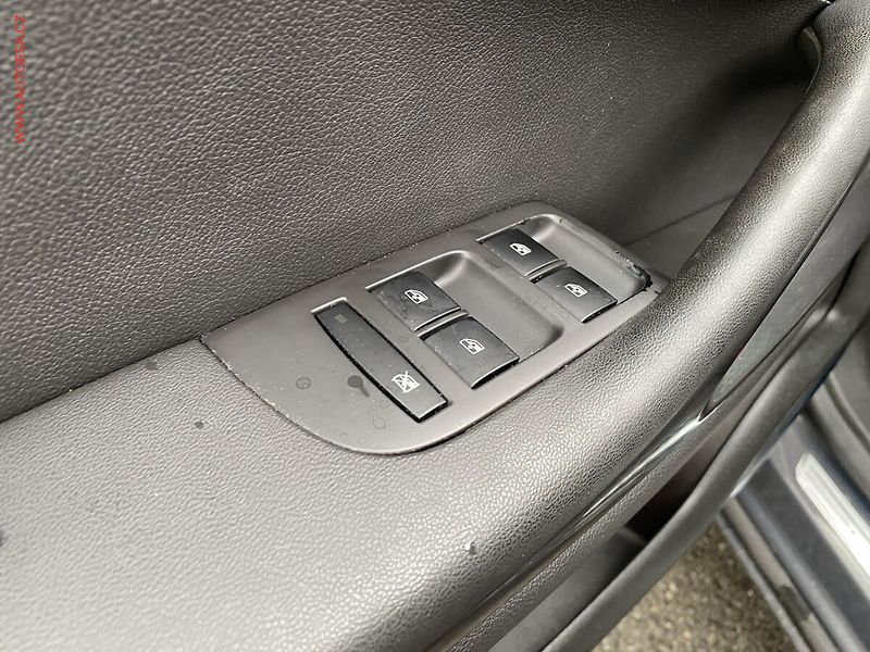 Opel Zafira (2013) 2.0CDTi, ČR, AC, tempo, bixen - fotka 13 z 16