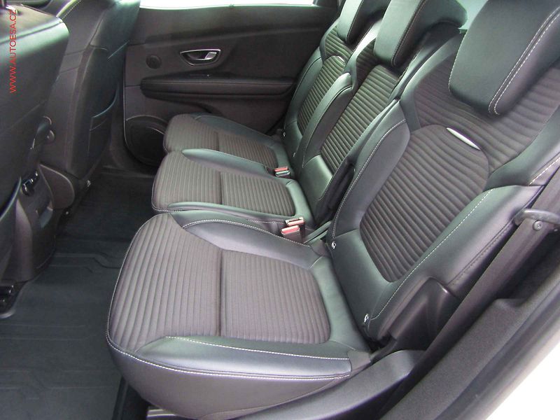 Renault Scénic (2019) 1.8DCi, servis.kniha - fotka 10 z 20
