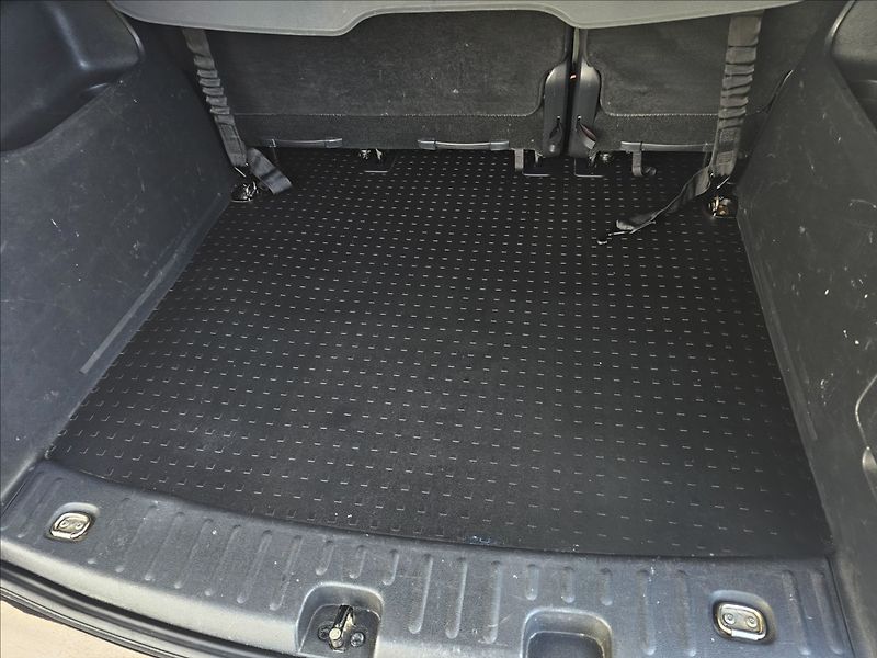 Volkswagen Caddy 2,0 TDi 75KW TREND TZ STK DPH - fotka 28 z 46