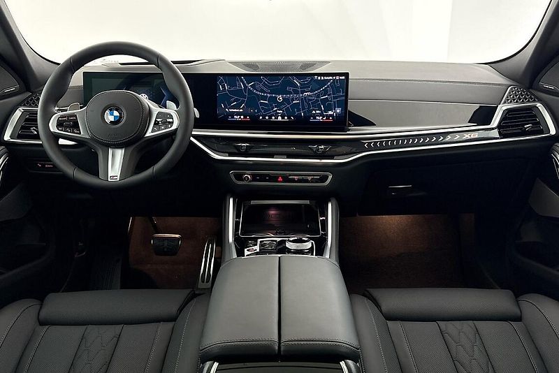BMW X6 xDrive40d - fotka 16 z 28