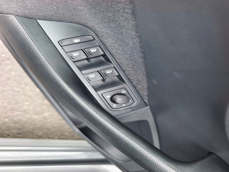 Škoda Kamiq (2024) TOP SELECT TSI 85/1.0 M6F - fotka 17 z 26