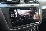 Volkswagen Tiguan Allspace TDI 4x4 DSG 360 HUD Matrix Taž - náhled 35