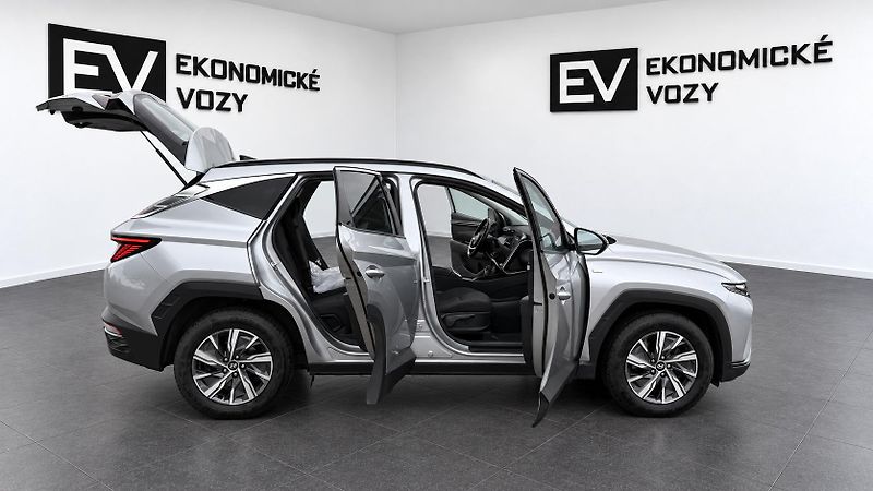Hyundai Tucson (2022) 1.6 CRDI,ČR,100KW,AUTOMAT - fotka 16 z 27