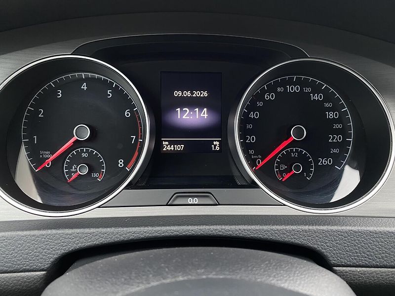 Volkswagen Golf 1,2 TSI 77 kW Comfortline - fotka 9 z 25