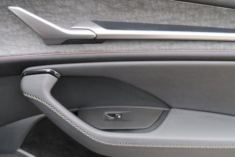 Škoda Kodiaq (2024) Exclusive Selection 2.0 TDI 14 - fotka 24 z 29