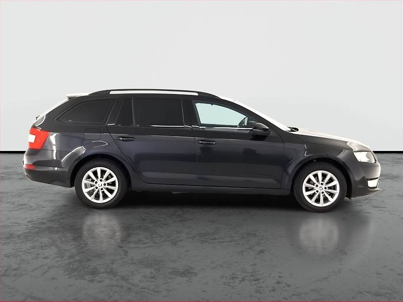 Škoda Octavia (2015) Elegance 1.6 TDI, Serv.kniha - fotka 6 z 22