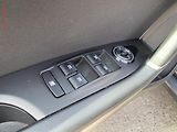 Hyundai i40 (2013) 2.0GDi, AC, park.asist - náhled 13