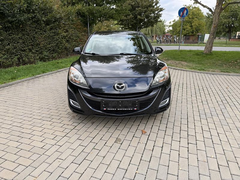 Mazda 3 1.6 90th Anniversary - fotka 14 z 26