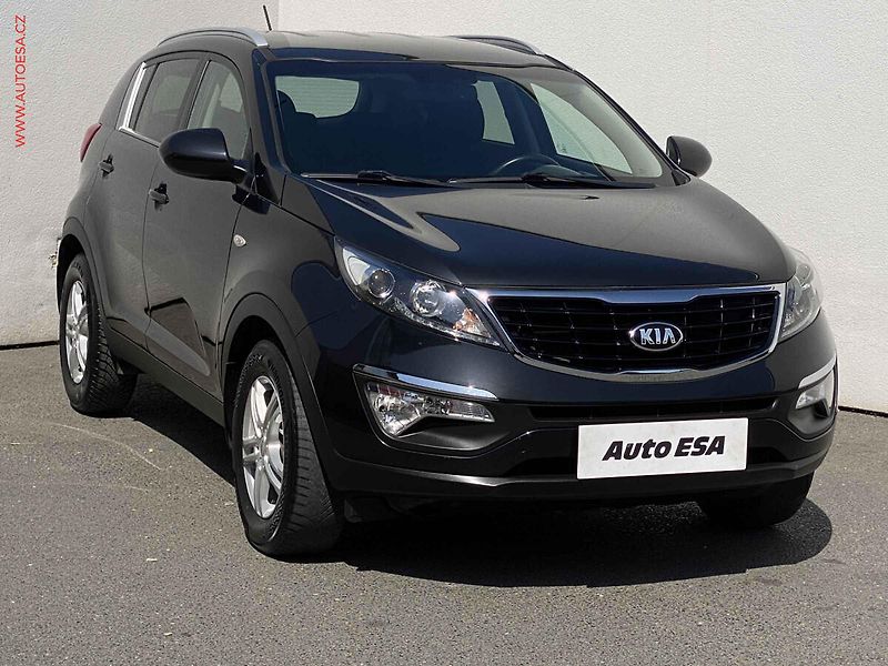 Kia Sportage (2015) 1.6 GDi, AC, výhřev sed - fotografie inzerátu