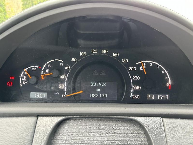 Mercedes-Benz CL 500 - fotka 9 z 17