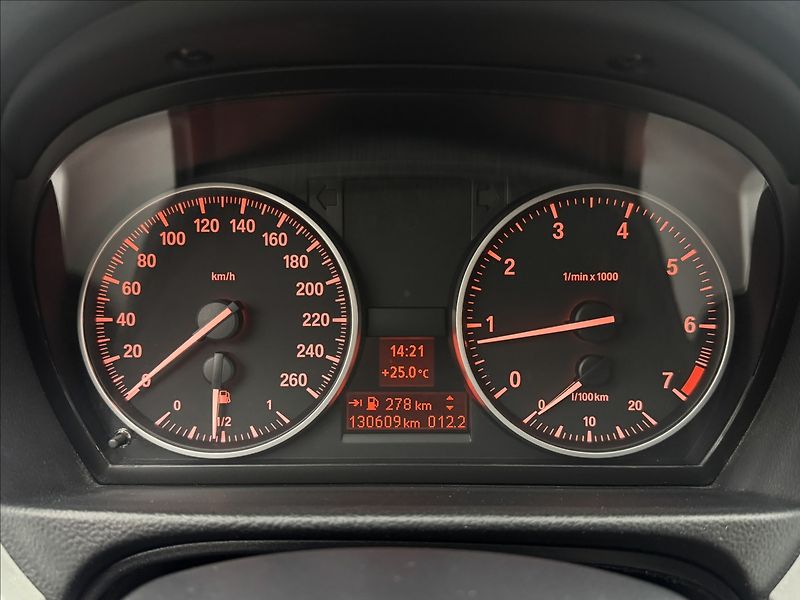 BMW Řada 3 2,0 i POLOKŮŽE AC VELKÝ SERVIS - fotka 15 z 44