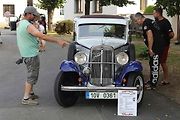 Krása a elegance starých strojů na veteránské vyjížďce plzeňského Veteran Car Clubu v Radobyčicích.