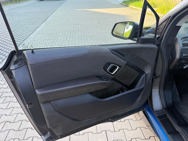 BMW i3 - fotka 11 z 53