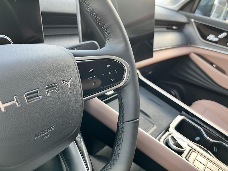 Chery TIGGO 9 PHEV (2026) UNIQUE 315Kw 4x4 - fotka 32 z 48
