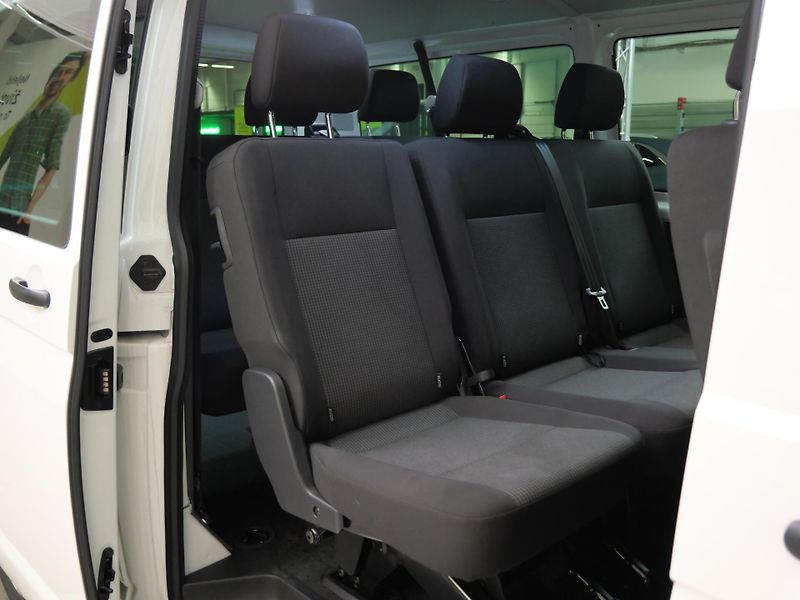 Volkswagen Transporter - fotka 23 z 26