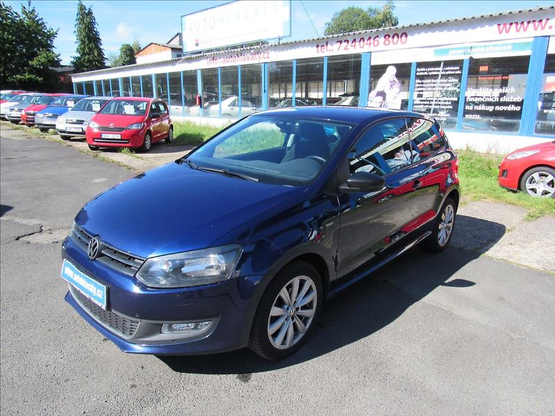 Volkswagen Polo 1,6 TDI 66kW Match - fotka 1 z 31