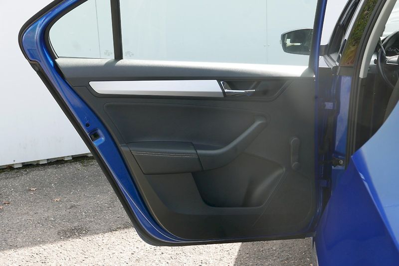 Škoda Rapid (2019) 1.0 TSI 70 kW M5° Ambition plu - fotka 15 z 21