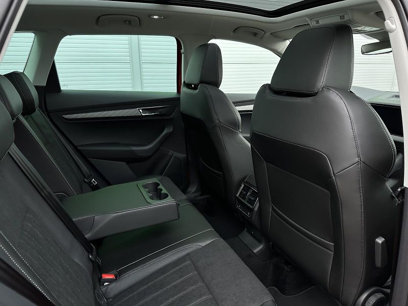 Škoda Karoq 1.5TSi DSG 150PS Matrix-LED V. - fotka 43 z 49