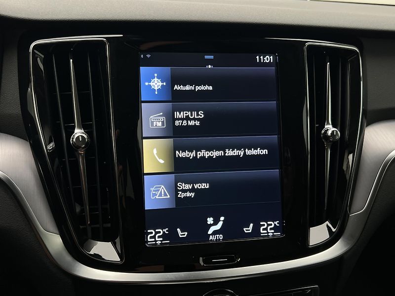 Volvo V60 D3 MOMENTUM MAN - fotka 28 z 41