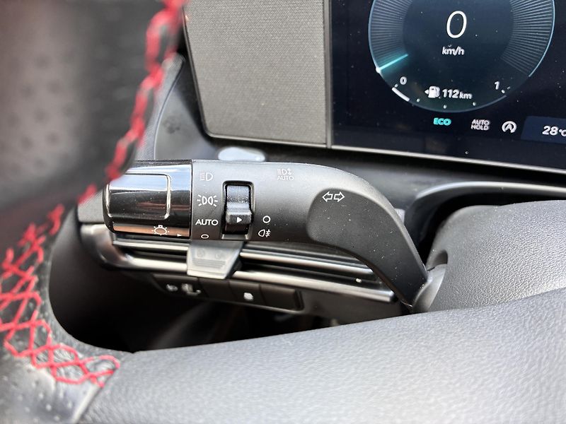 Hyundai Tucson 1.6T-GDi 118kW DCT N LINE DPH - fotka 28 z 33