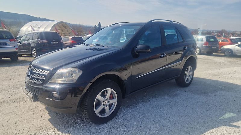 Mercedes-Benz Třídy M 3,0 TDI - fotka 3 z 10