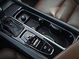 Volvo XC60 (2018) 2.0 D4 Drive-E A/T 140kW 4x4, - náhled 22