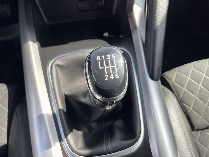 Renault Kadjar (2019) 1.3 TCe,103kW,Intens,1.Maj - fotka 24 z 39