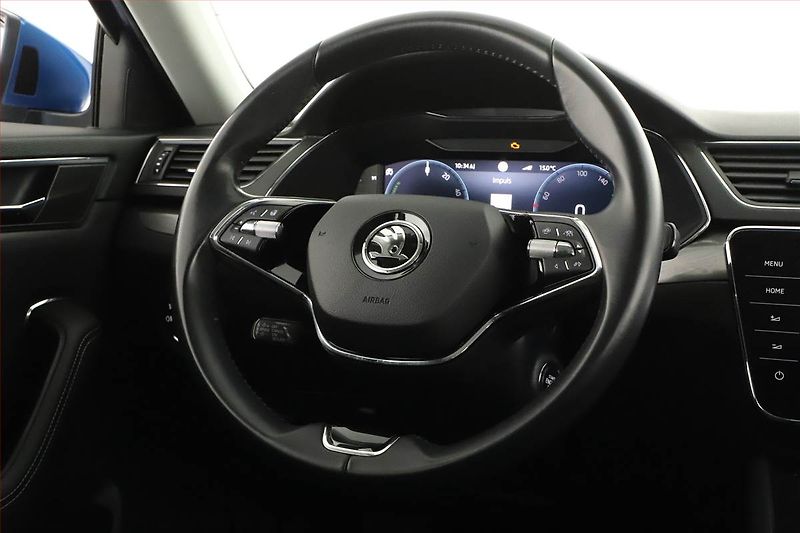 Škoda Superb (2022) Style iV 1.4 TSI PHEV - fotka 8 z 19