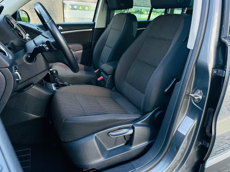 Volkswagen Tiguan 2.0TSI 4x4 AUTOMA KAMERA TAŽNÉ - fotka 29 z 44